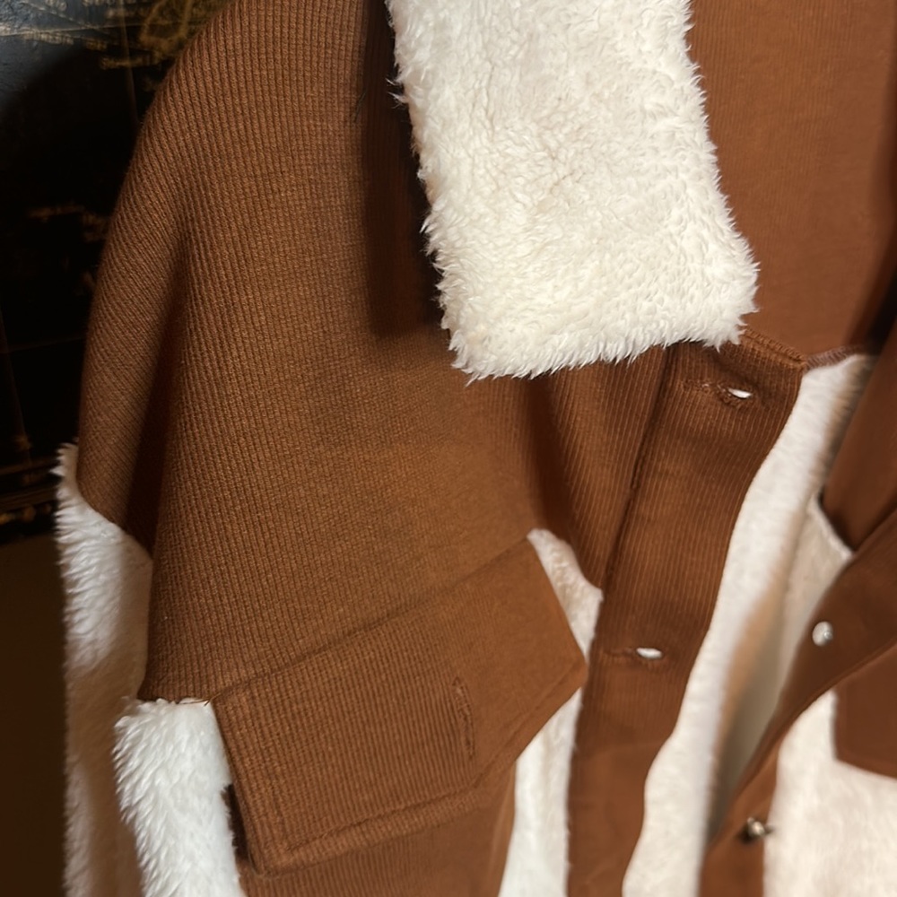 Woman jacket - Picture 2 of 5